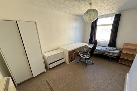 1 bedroom flat to rent, Bournemouth