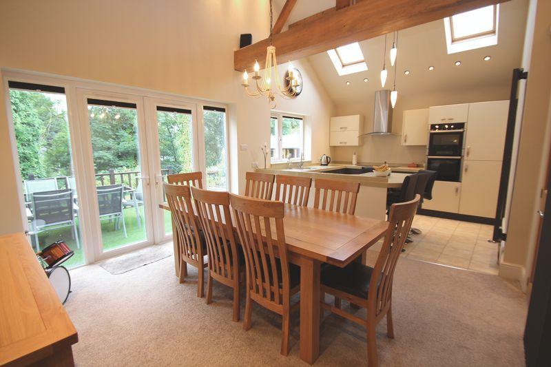 Langdale Road, Woodley 2 bed semidetached bungalow £257,500