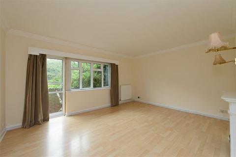 2 bedroom flat to rent, Shepherds Hill, Highgate, N6