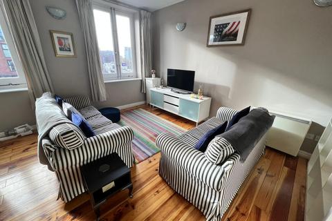 2 bedroom apartment to rent, The Royal, Wilton Place, Salford, M3 6FT