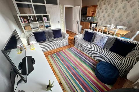 2 bedroom apartment to rent, The Royal, Wilton Place, Salford, M3 6FT