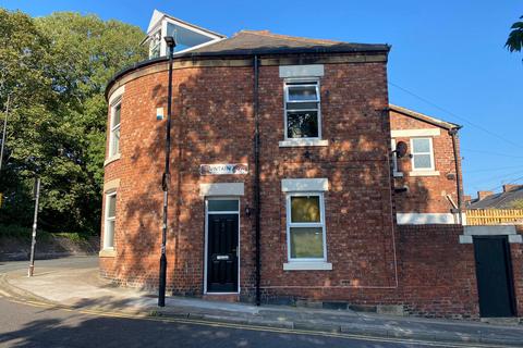 4 bedroom house to rent, Fountain Row, Spital Tongues, Newcastle upon Tyne NE1