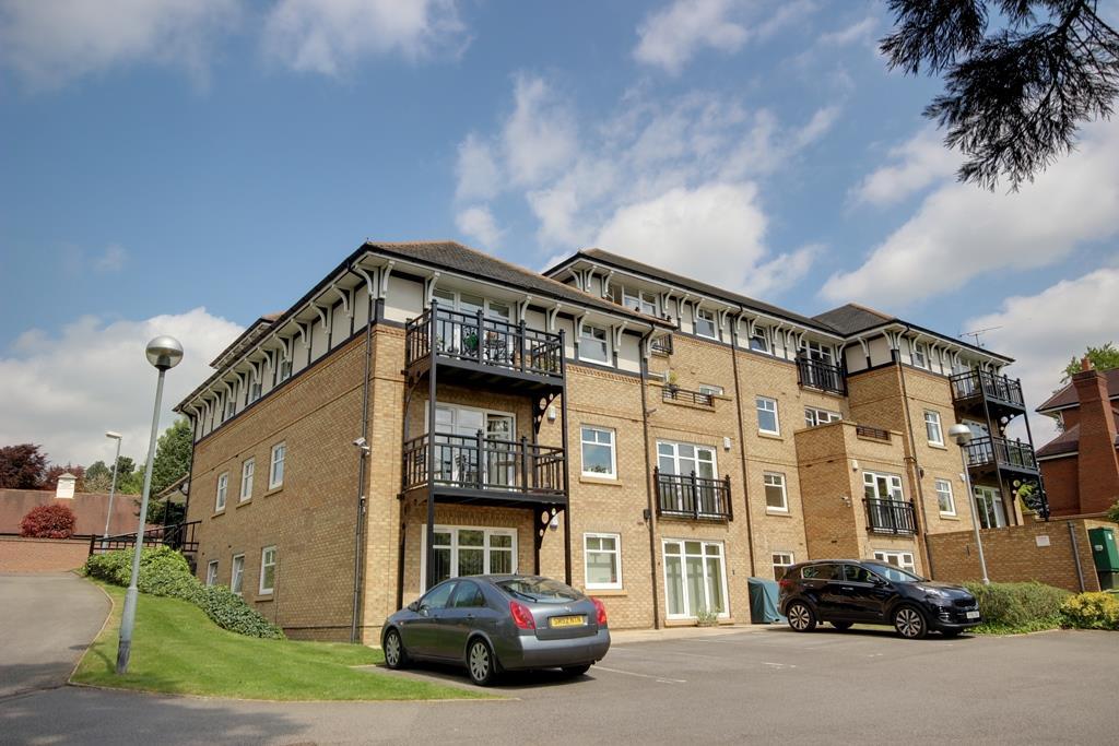 Wellingtonia House, Hellyer Close, North Ferriby 3 bed apartment £199,950