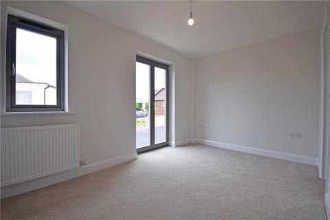 3 bedroom semi-detached house to rent, Mansfield Way, Cambridge, CB5