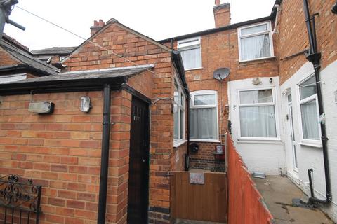 2 bedroom flat to rent, Trinity Lane, Hinckley