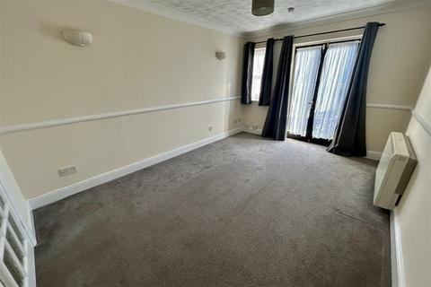 1 bedroom flat to rent, Highfield