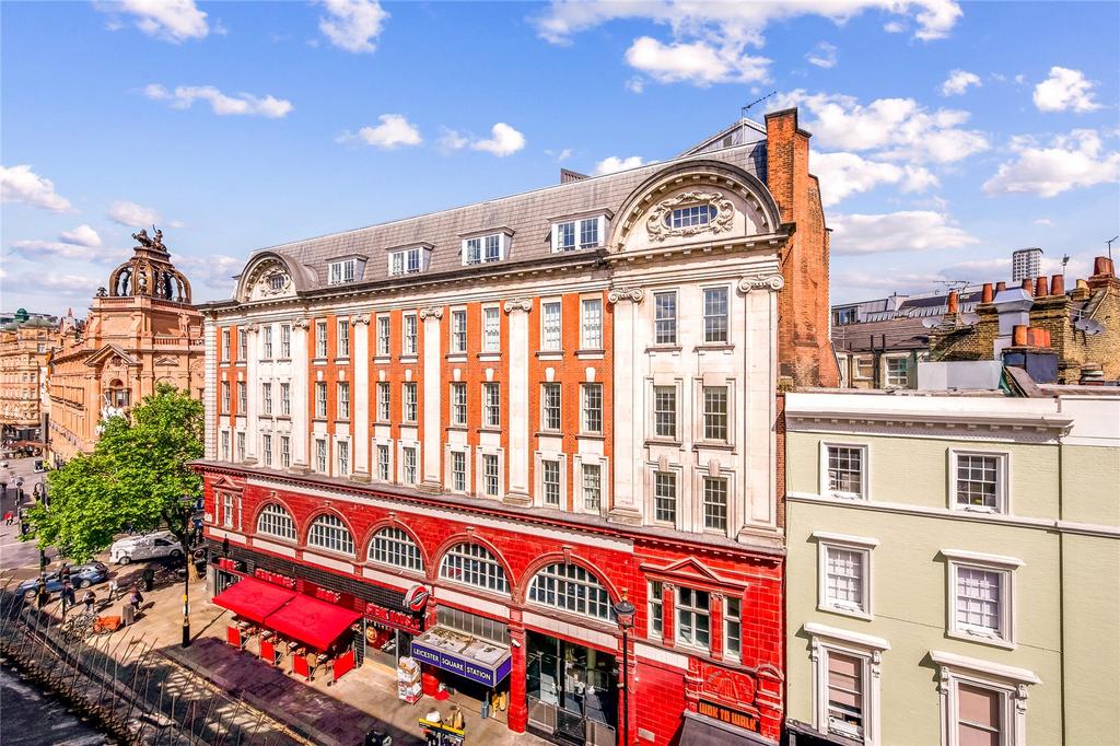 St Martins Lane