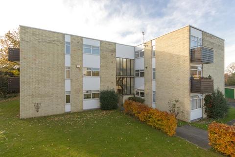 2 bedroom apartment to rent, Chesterton Towers, Chapel Street, Cambridge