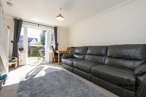 2 bedroom terraced house to rent, The Gables, Fyfield Road, Ongar, CM5