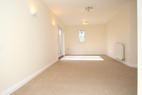 2 bedroom flat to rent, Langtry Court, Providence Hill, Bursledon, Southampton
