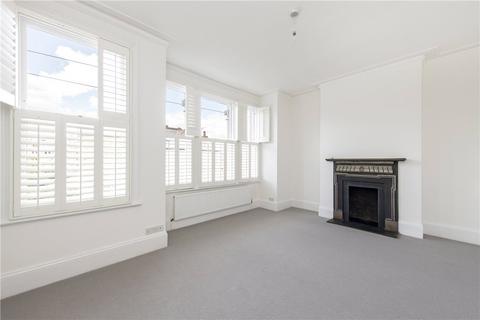 3 bedroom terraced house to rent, Fernside Road, London, SW12