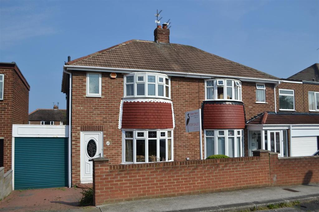 Marina Avenue, Sunderland 3 bed semidetached house £180,000
