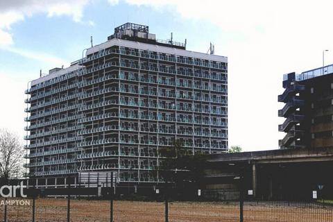 2 bedroom apartment to rent, Wellington Street, Northampton