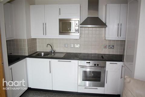2 bedroom apartment to rent, Wellington Street, Northampton