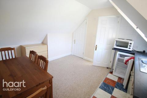 1 bedroom flat to rent, Farnham Road, Guildford