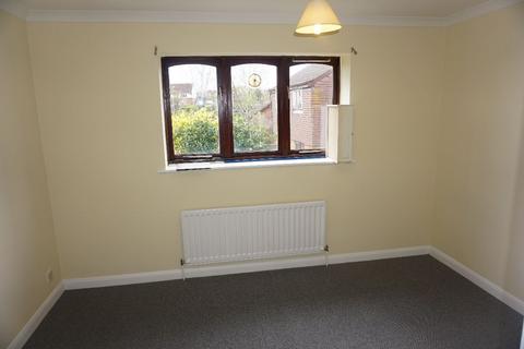 2 bedroom terraced house to rent, OXLEYS, OLNEY