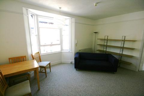 1 bedroom flat to rent, Exeter - Partly furnished top floor flat available early February