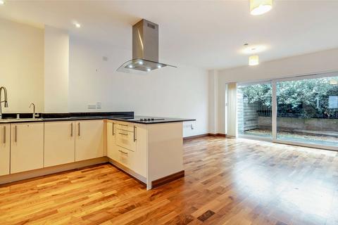 2 bedroom duplex to rent, Flamsteed Close, Cambridge, CB1