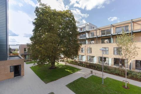 2 bedroom apartment to rent, Flamsteed Close, Cambridge