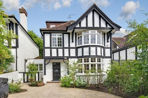 undefined, Hillway, Highgate, N6