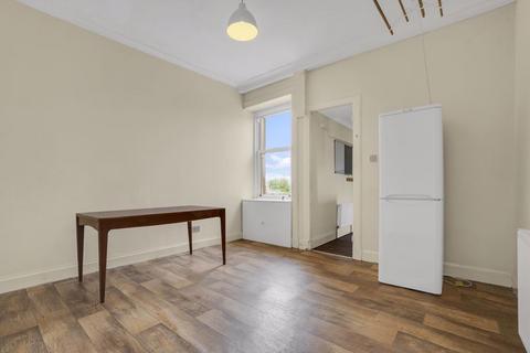3 bedroom apartment to rent, Fort Street, Ayr, Ayrshire, KA7 1DG