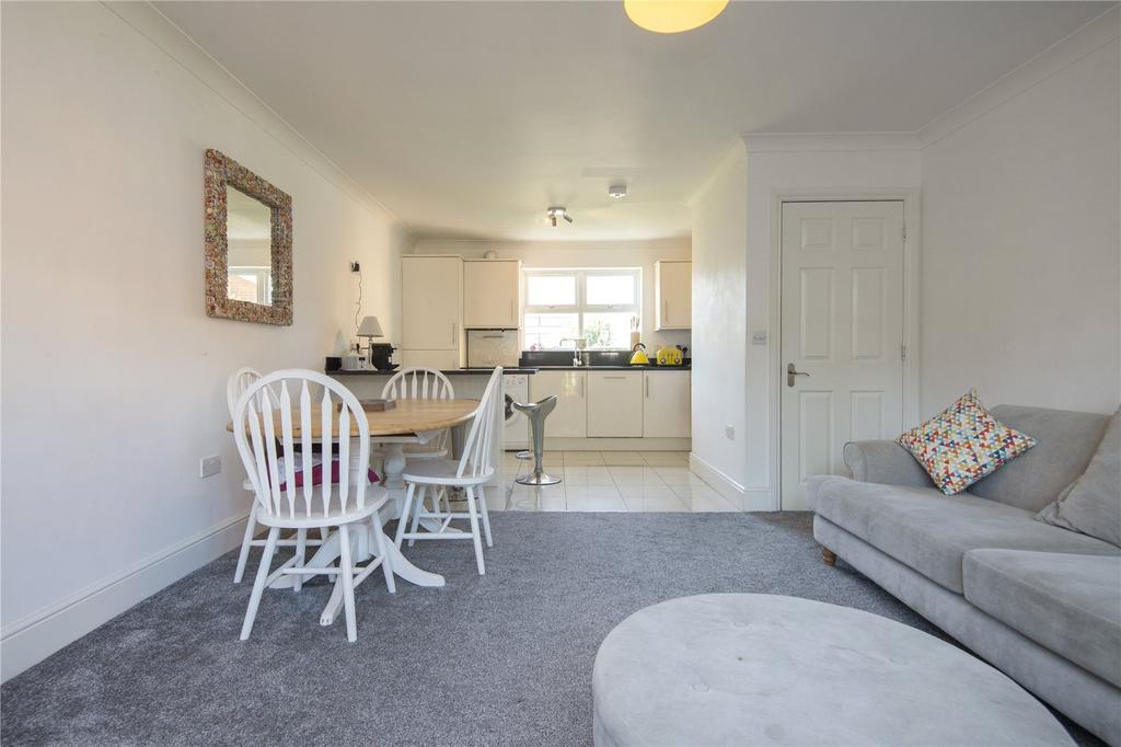 Living Room/Kitchen