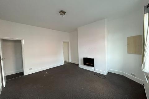 2 bedroom terraced house to rent, Soughers Lane, Ashton-in-Makerfield, Wigan, WN4 0JS