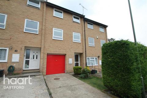 3 bedroom terraced house to rent, Challock Close, TN16