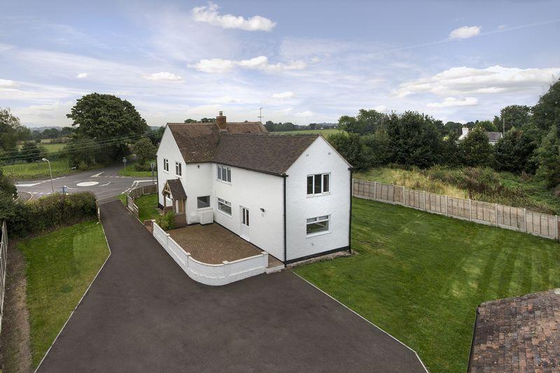Cross Road, Albrighton, Wolverhampton 4 bed detached house £475,000