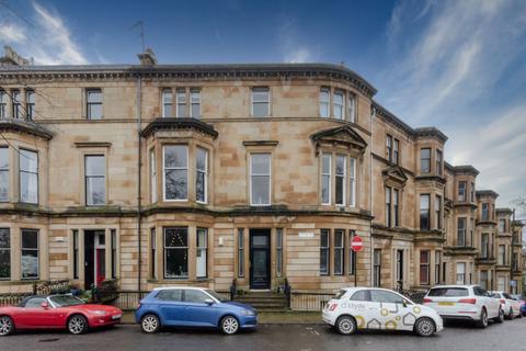 3 bedroom flat to rent, Marchmont Terrace, Flat 1, Dowanhill, Glasgow, G12 9LS