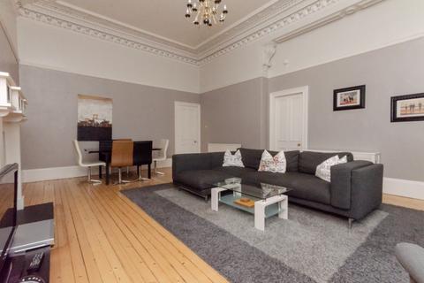 3 bedroom flat to rent, Marchmont Terrace, Flat 1, Dowanhill, Glasgow, G12 9LS