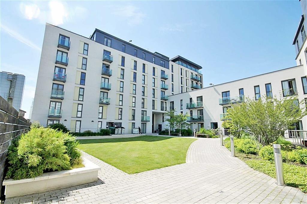 The Hayes Apartments Cardiff 1 Bed Apartment 895 Pcm Image 1 Of 7