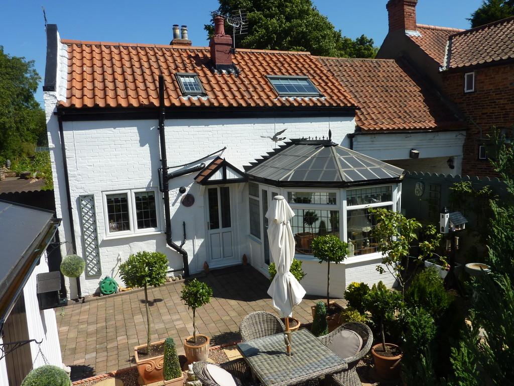 Wiseton Road, Clayworth, Retford 2 bed link detached house £199,950