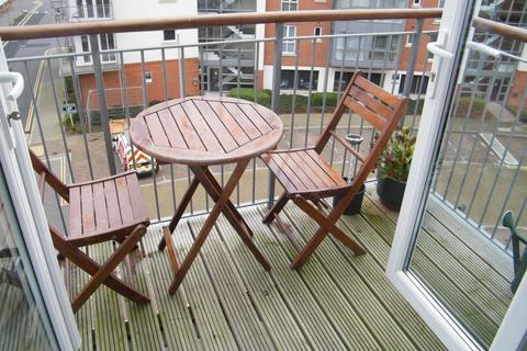1 bedroom flat to rent - Poole