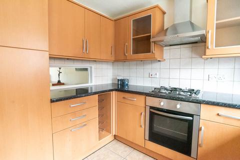 3 bedroom terraced house to rent, London N11