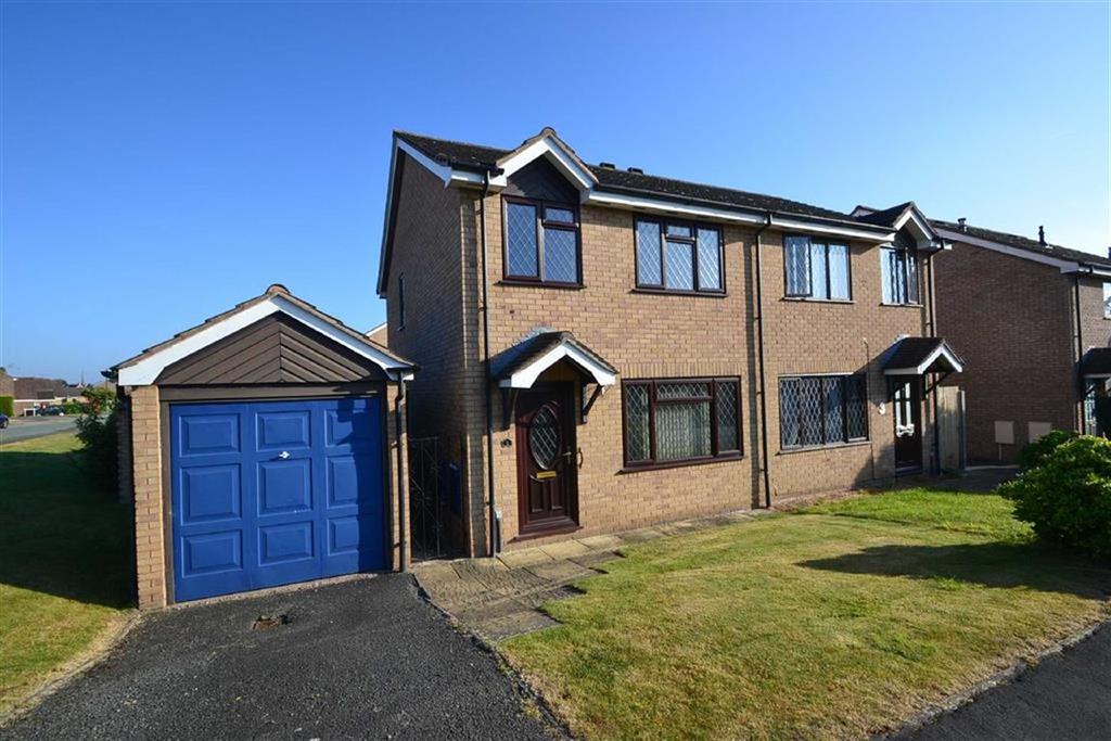 Adams Ridge, Sutton Lane, Shrewsbury 3 bed semidetached house £695