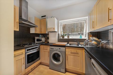 2 bedroom apartment to rent, Parfrey Street, Hammersmith, London, W6