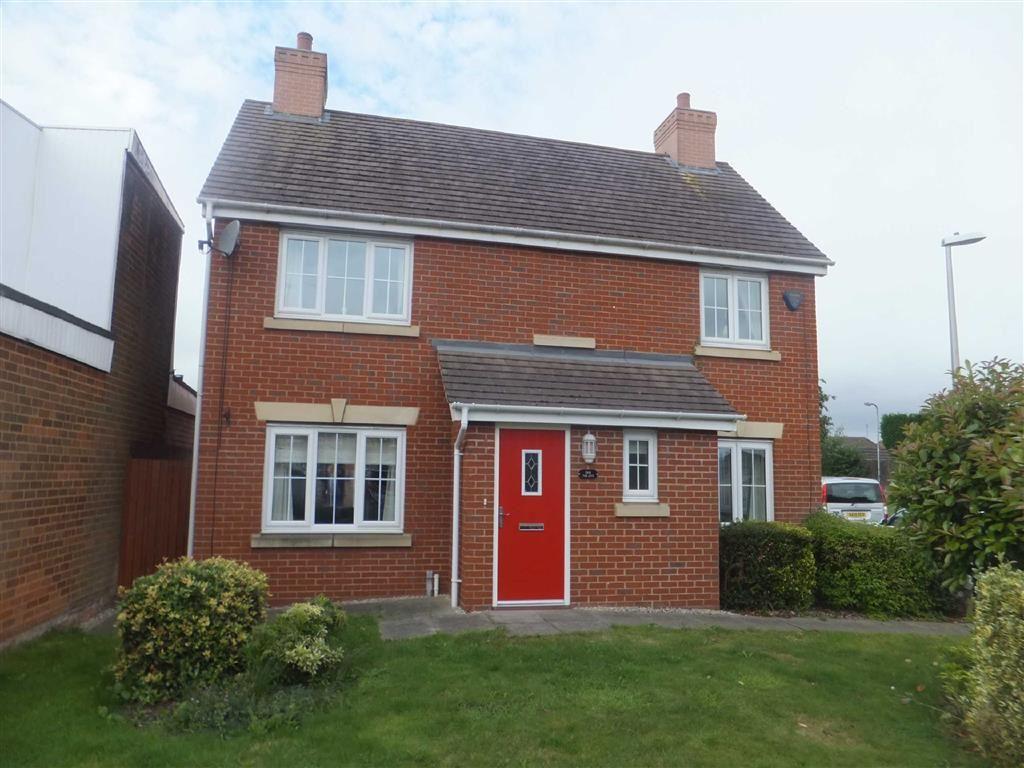 The Leys, Bedworth, Warwickshire, CV12 4 bed detached house £220,000