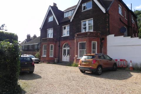 Studio to rent, Clandon Road, Guildford, GU1 2DR