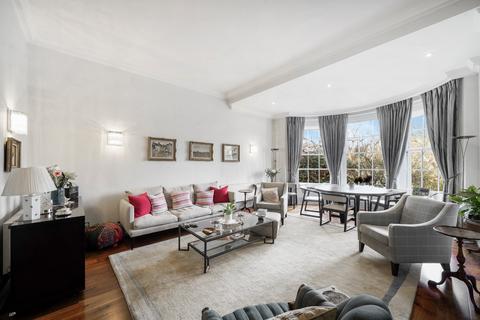 2 bedroom flat to rent, York Terrace West, London