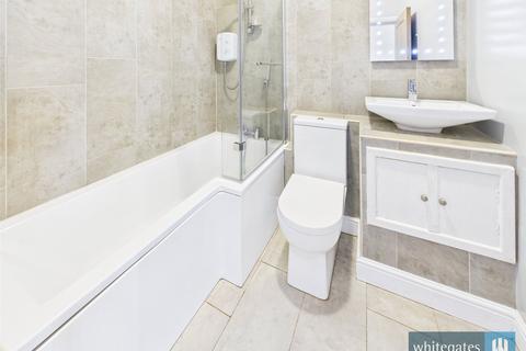 2 bedroom apartment to rent, Victoria Apartments, Padiham, Burnley, BB12