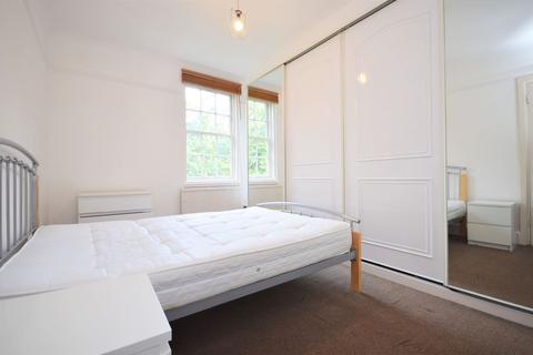 3 bedroom flat to rent - Bromyard Avenue, East Acton W3 7JD