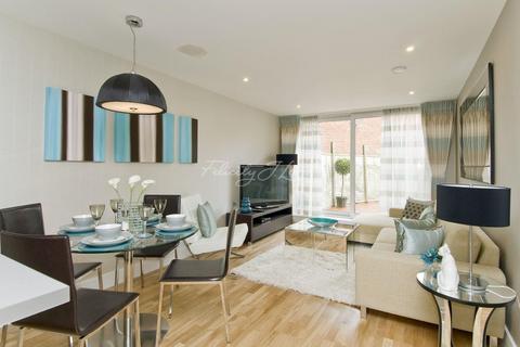 1 bedroom flat for sale, The Green in Camberwell, SE5