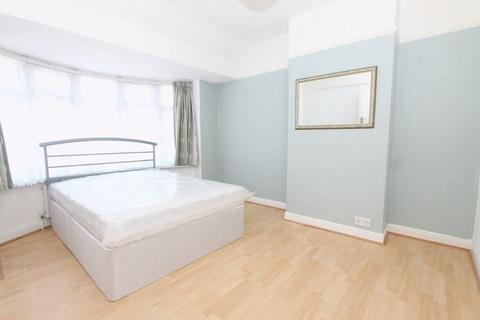 4 bedroom end of terrace house to rent - Oldfield Lane South, Greenford