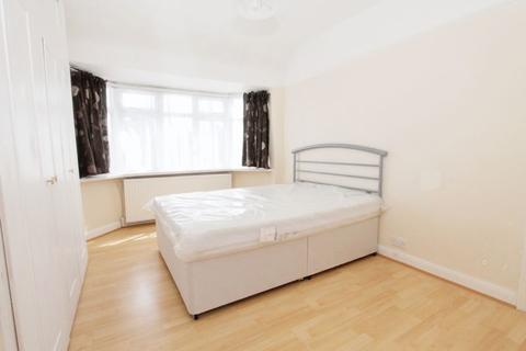4 bedroom end of terrace house to rent - Oldfield Lane South, Greenford
