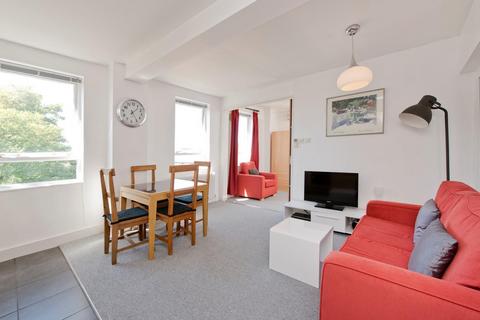 undefined, Crabtree Hall, Rainville Road, Hammersmith, London, W6