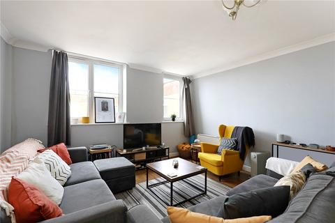 2 bedroom apartment for sale, Hartington Road, London, W13