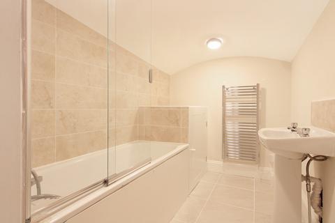4 bedroom apartment to rent, Gloucester Road, South Kensington