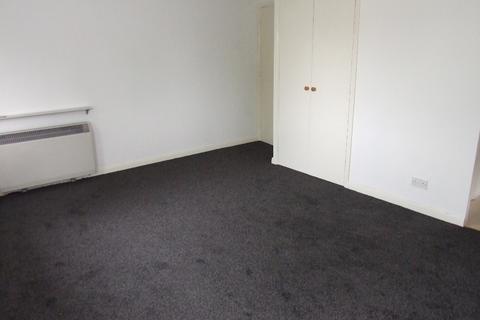 Studio to rent - Southampton