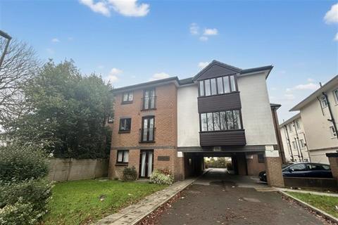 Studio to rent, Southampton